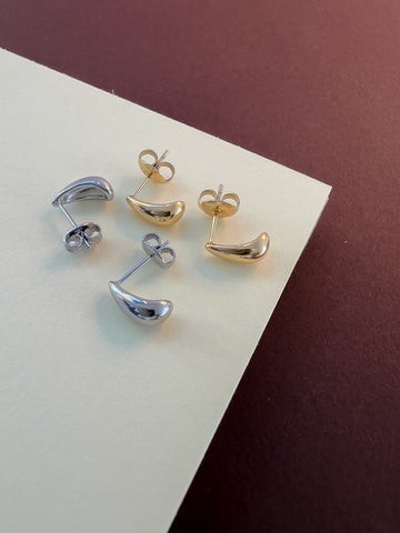 Dainty Stud Earrings